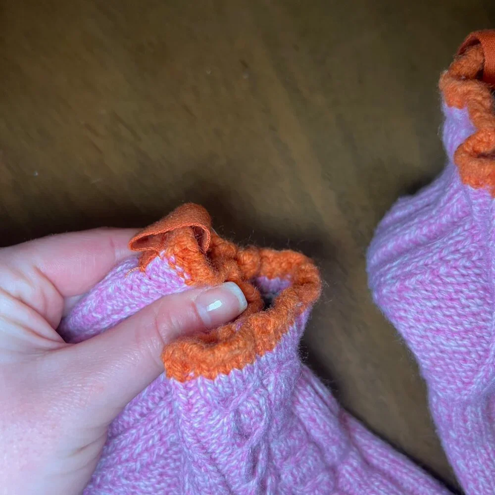 ❤️SOLD❤️ Bombas Pink and Orange Women's Gripper Slipper, Size XS - Picture 6 of 7